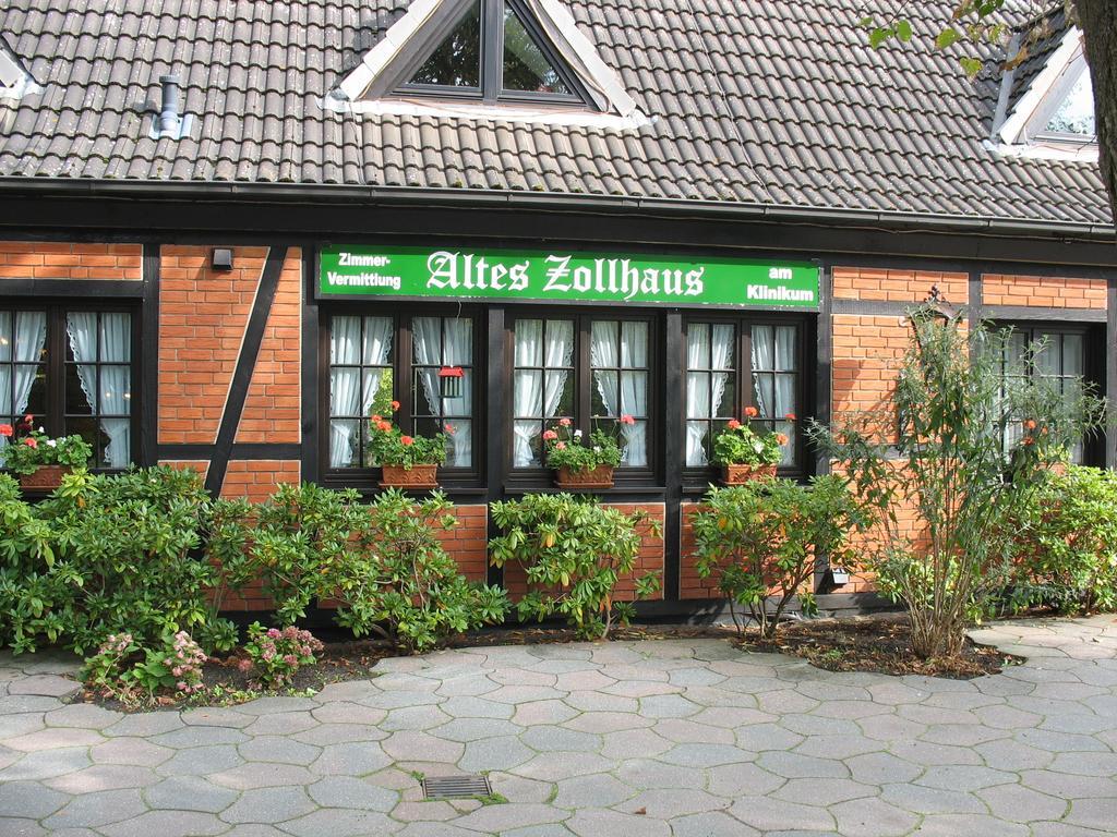 فندق Altes Zollhaus Am Klinikum لوبيك المظهر الخارجي الصورة